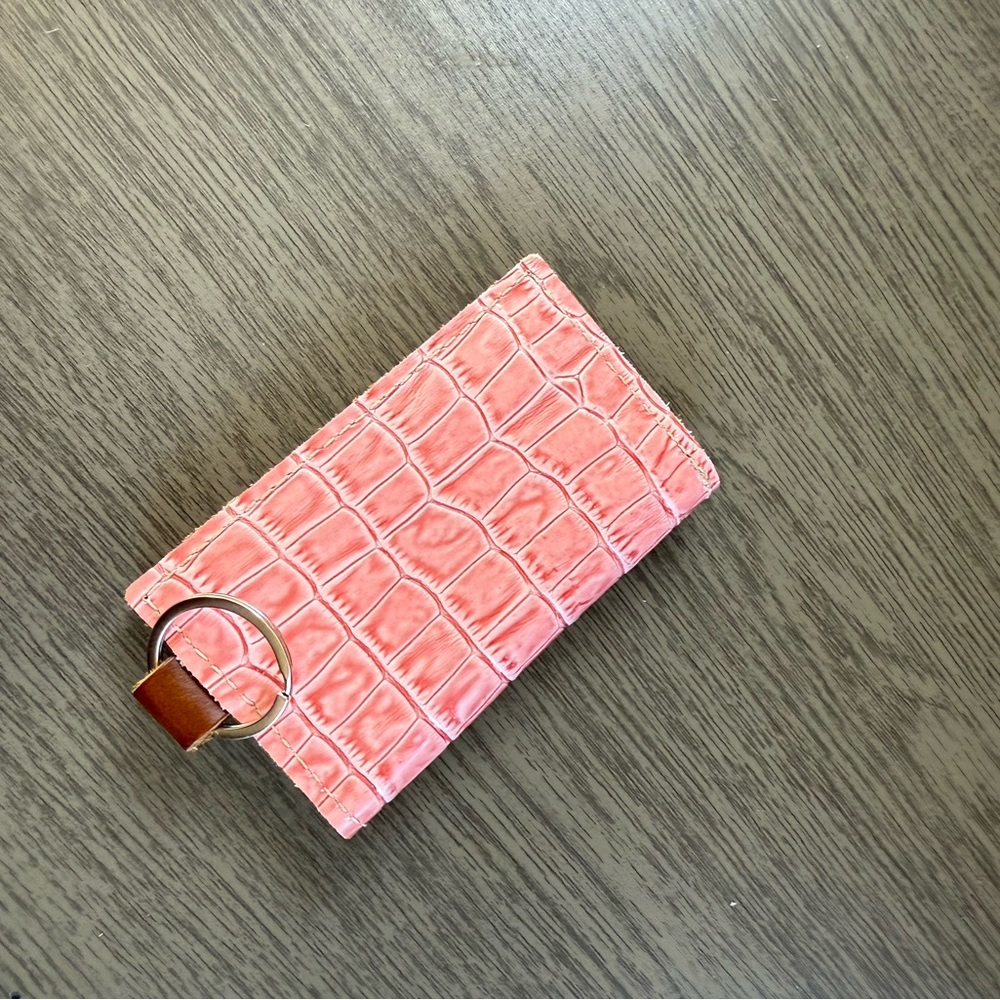 HCC - Pink Crocodile Pattern Wallet with Key Ring